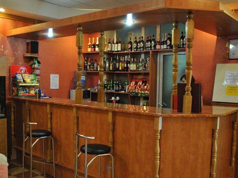 Bed and Breakfast LidoLux Balti Restaurante foto